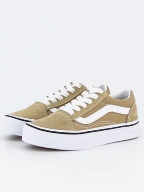 New in Box Vans Old Skool Kids Shoes